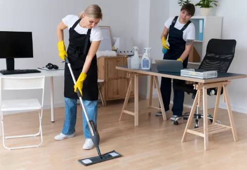 Nettoyage de bureau professionnel à Saint-Amand-sur-Fion